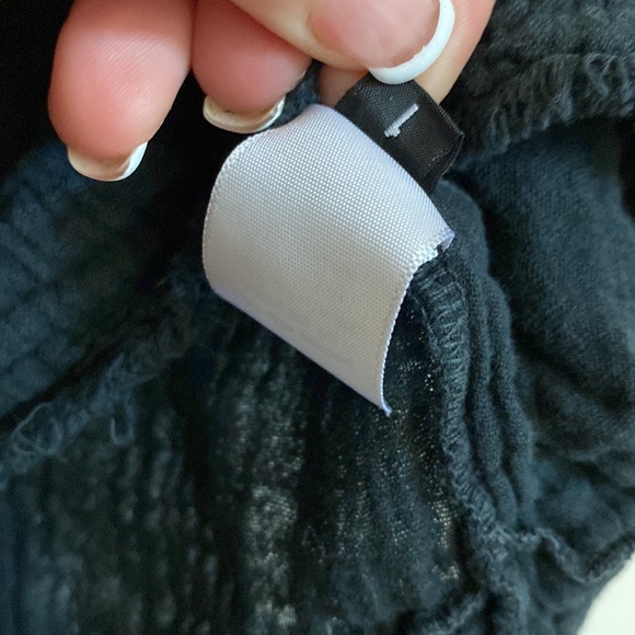 9Seed black popover gauzy top - Picture 6 of 8